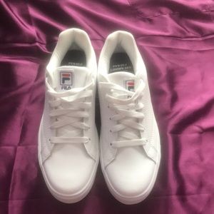 White Fila low cut from coolmax.